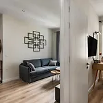 Lorenzo Mavili Suite